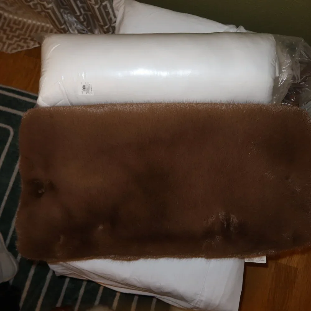Pottery Barn Faux Mink Pillow Cover & Insert [Euro Size, 24x24] **NWT** - Picture 10 of 10